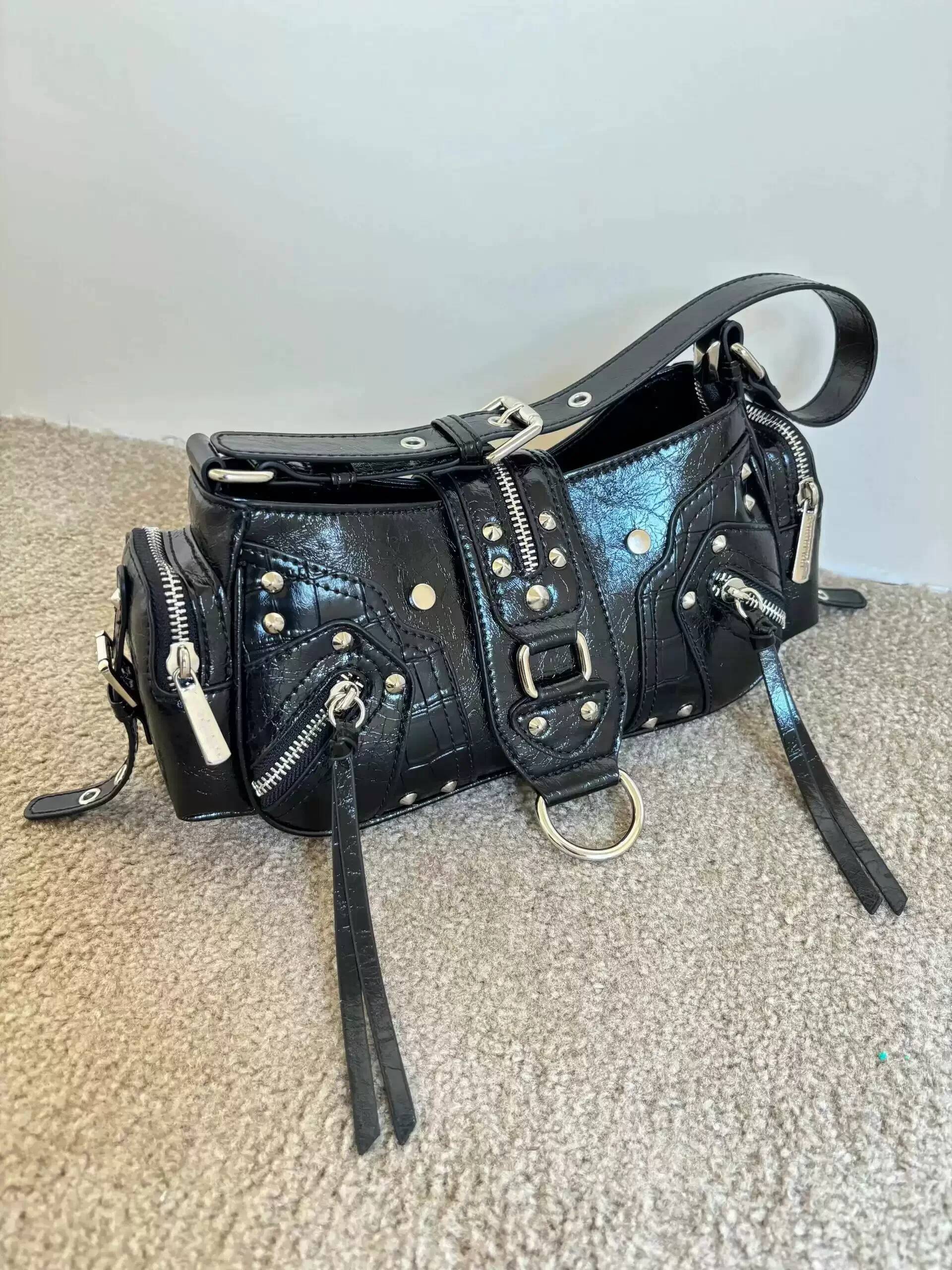 NEW Underarm Bags For Women Designer Handbag Purses New In Vintage PU Leather Rivet Decoration Shoulder Crossbody