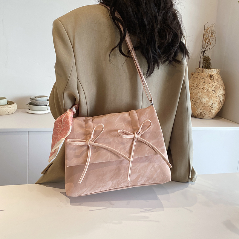 Free Shipping Designer Bag 2025 New Ballet Style Bow Underarm For Women Large Capacity Crossbody Bag Trendy Western Commuter Tote Bag