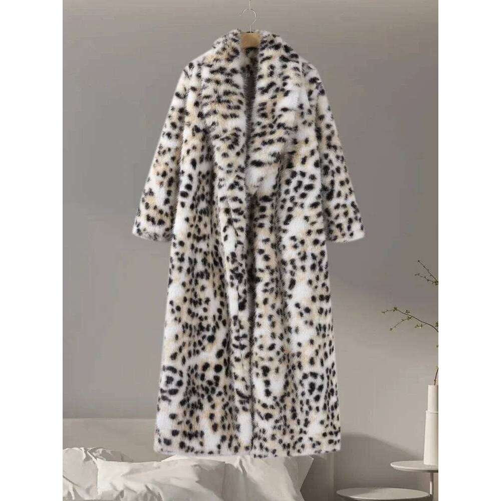 Street Thicken Fur Coat Women Fashion Faux Fox Long Sleeve Loose Female Jackets 2025 Winter Warm Open Short Lady Coats