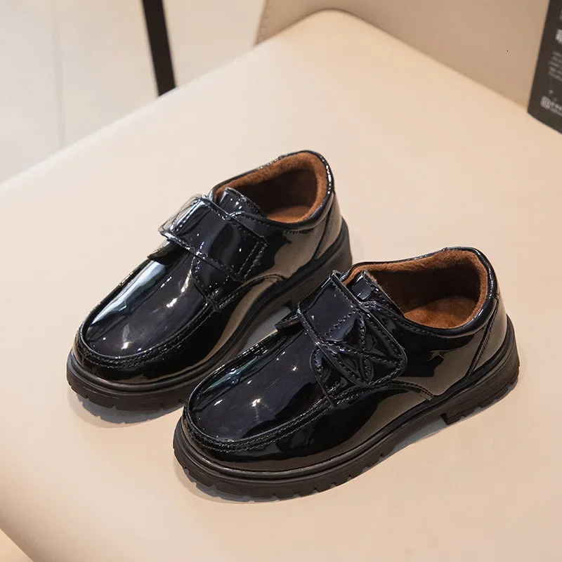 Children Fashion Leather Shoes Boys Hook Loop Glossy Simple Black Uniform School Shoes Loafers Kids Shoes 250604