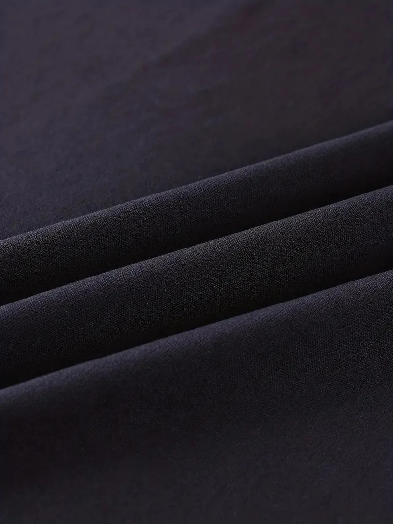 2025 Summer Mens Solid Color Polo Shirt Short Sleeve Turn-Down Collar Zipper Tshirts For Men Casual Streetwear Male Tees 250604