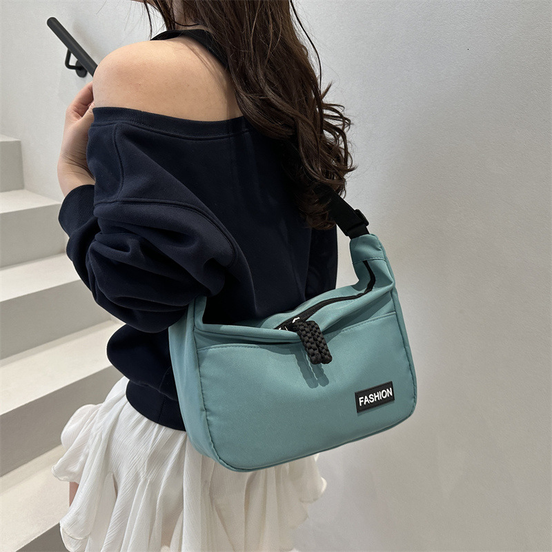 designer Textured Stylish Niche Design Small Square Bag 2025 Spring New Fashion Trend Casual Women's Shoulder Bag fashion