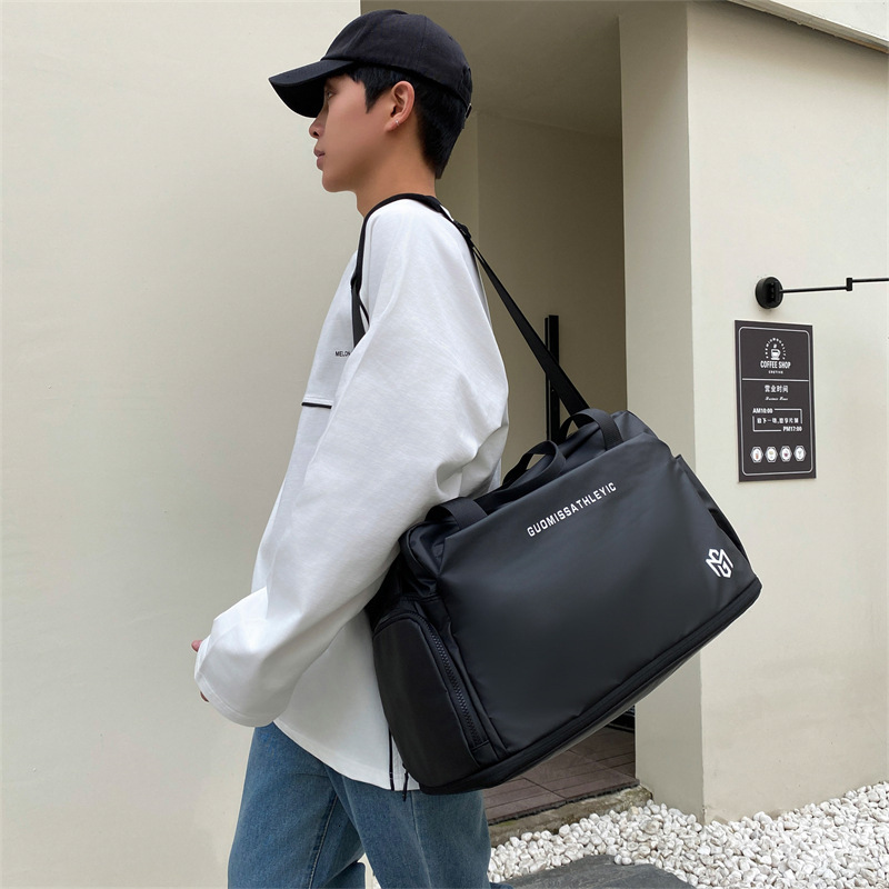 Short for Men and Women, Lightweight Large Capacity Business Trip Travel Handbag Lage Bag Sports Fiess Backpack