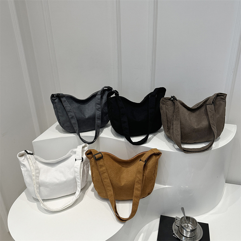 designer New Crossbody Bag Large Capacity Forest Style Casual Fashion Simple Tote Bag Shoulder Bag for College Students Class Commuting Bag