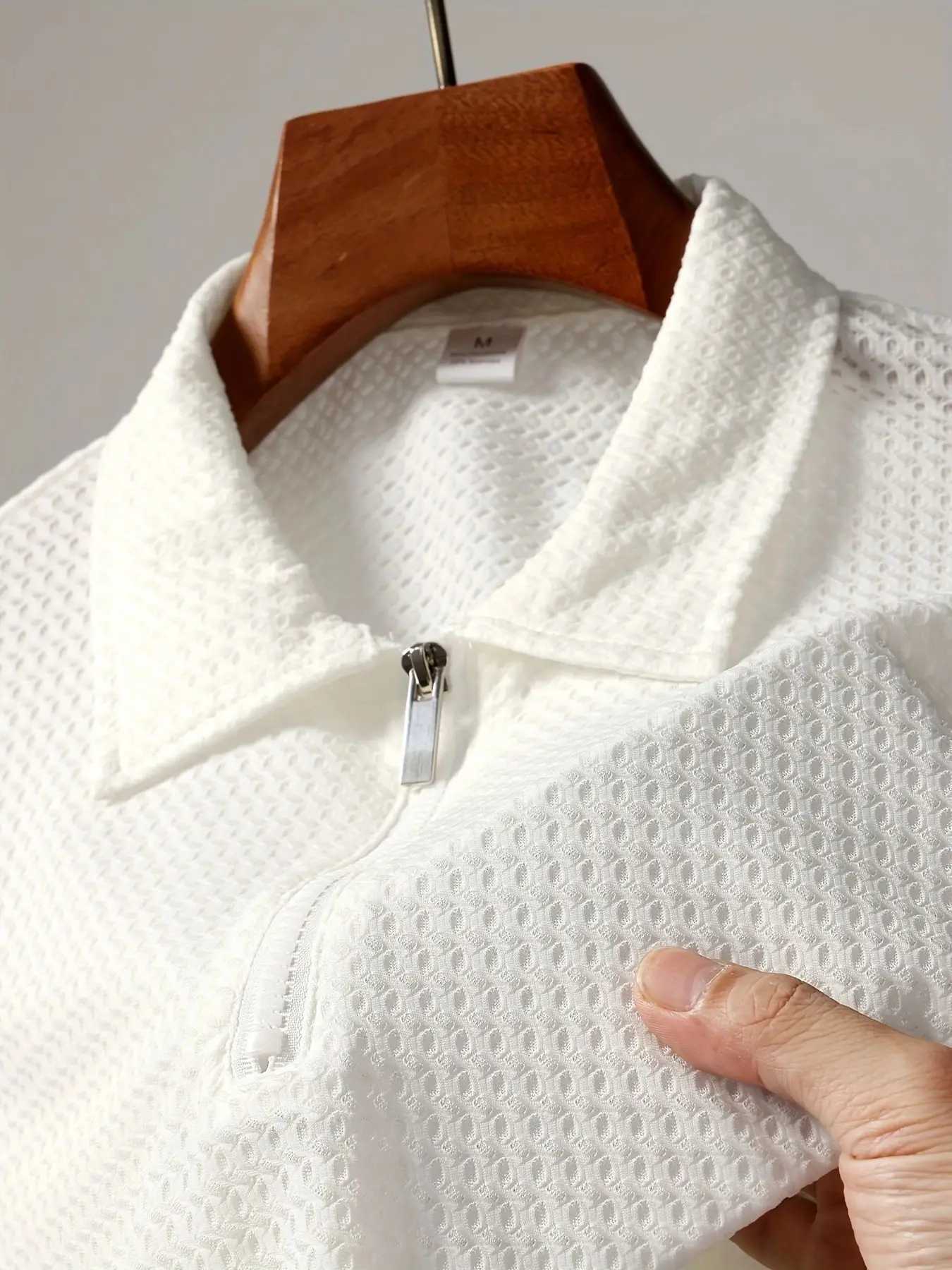 Mens POLO Shirt Summer Breathable Casual And Fashionable Zipper Lapel Solid Color Perforated Nylon Short Sleeve XJ250605