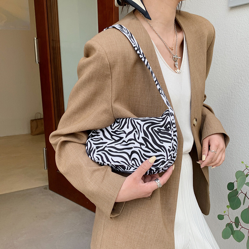 New Style Trendy New Color-Block Women's Bag Wholesale 2025 Style Personalized Print Pattern Underarm Shoulder Handbag New Free Delivery Designer