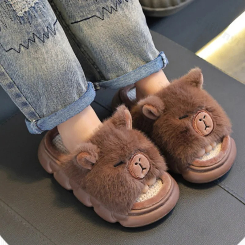 Capybara Slippers Childrens Sandals Summer Anti-slip Cartoon Slippers Linen Floor Shoes Indoor Breathable Home Slippers 250604