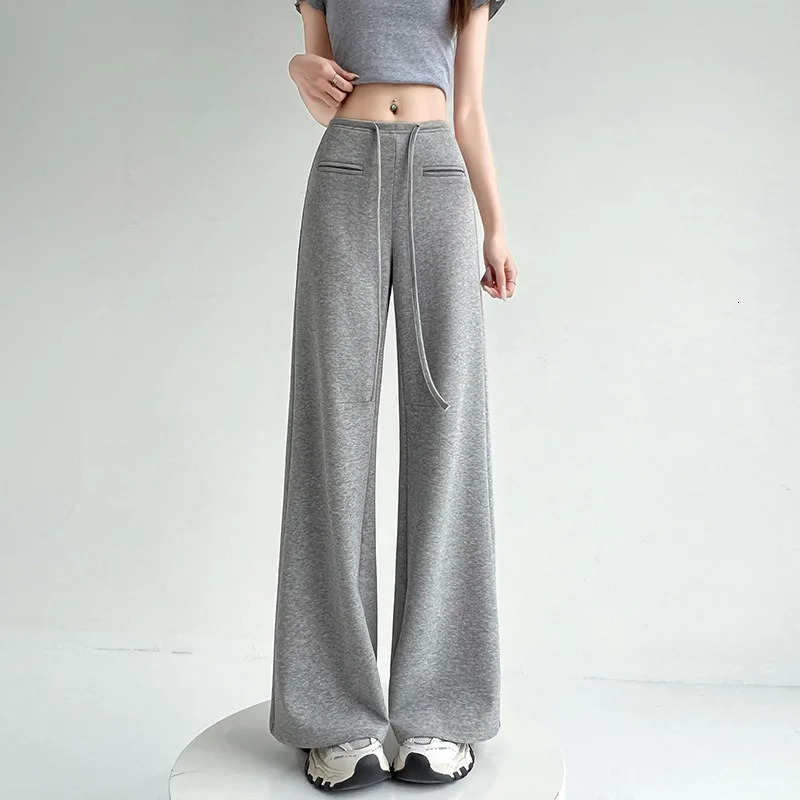 Womens American style spicy girl loose casual straight leg sports pants with front pocket n and hanging wide pants 250604