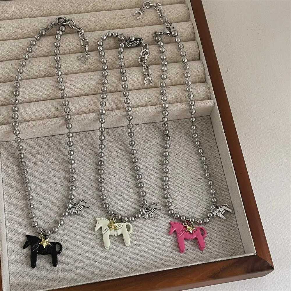 Funny Silver Plated Horse Pendant Necklace Alloy Black Choker Necklace White Hot Pink Enamel Pendant Necklace Beads Neck Chain XJ250604
