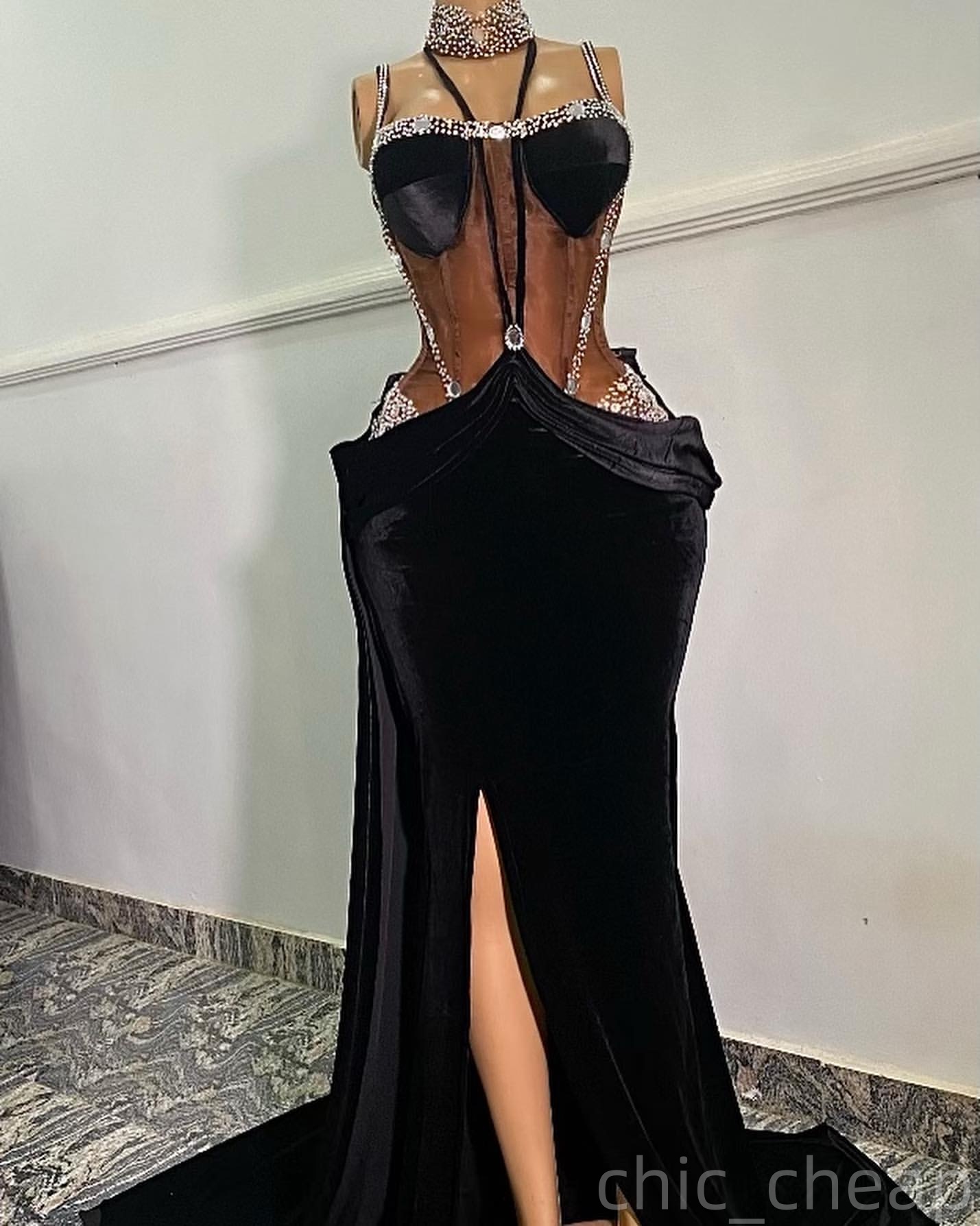 Mermaid Black Prom Dresses 2025 Beaded Crystals Velvet Halter Evening Formal Party Second Birthday Engagement Gowns Plus Size Dress For Special Occasi