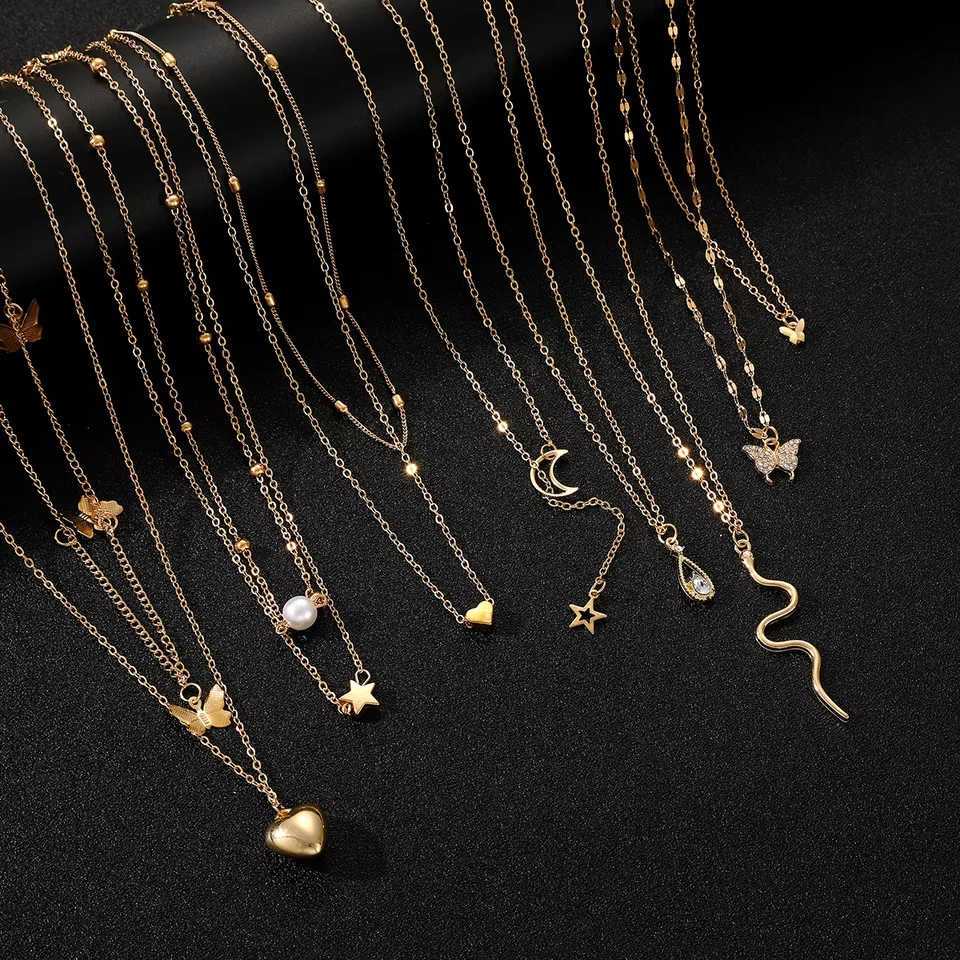 9 Pcs Multi-layered Gold Color Necklace Set for Women Fashion Zircon Pearl Heart Butterfly Star Moon Snake Pendant Necklaces Set XJ250604
