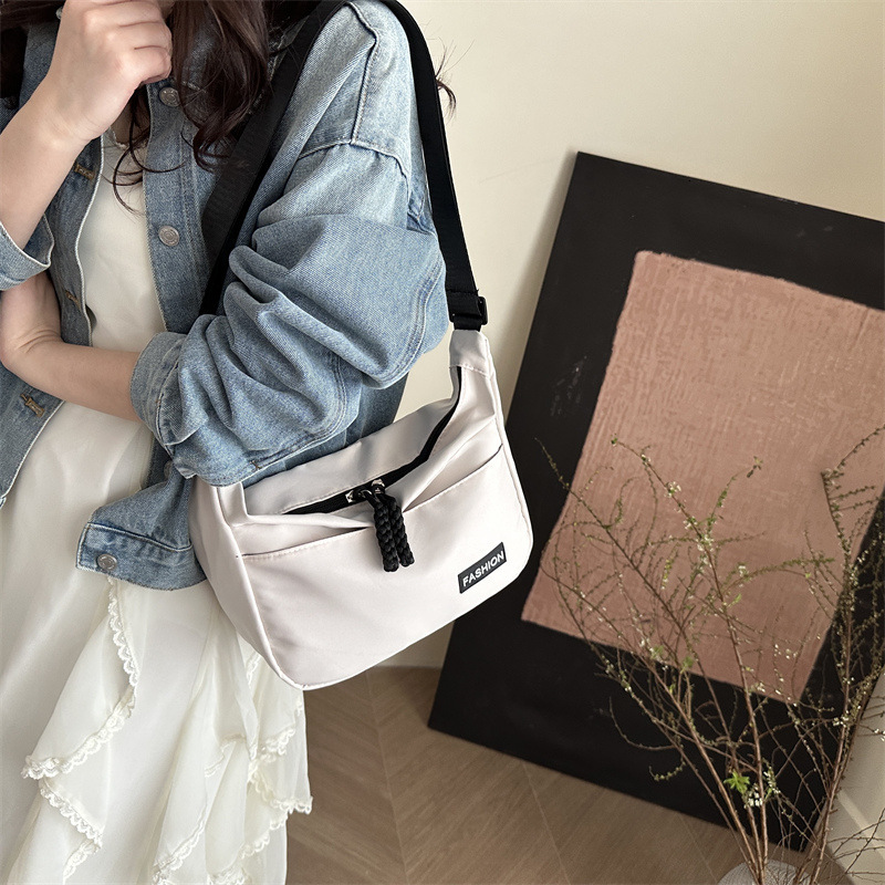designer Textured Stylish Niche Design Small Square Bag 2025 Spring New Fashion Trend Casual Women's Shoulder Bag fashion