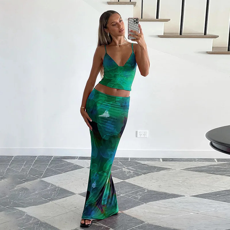 2025 Stunning Panelled Print 2 Piece Set Women Hipster Sexy Low Neck Slim CamisolesHigh Waist Maxi Skirts Female Attirewear 250604