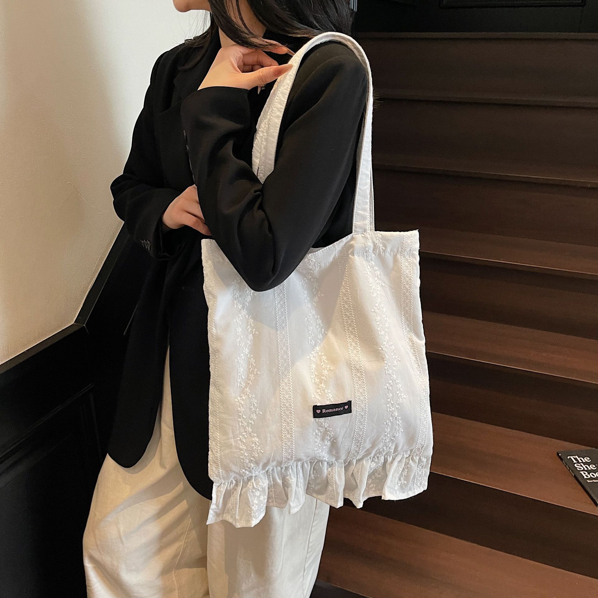 designer Ins Style Simple Floral Canvas Bag Korean Niche Lace Edge Shoulder Bag Versatile Large Capacity Handheld Tote Bag