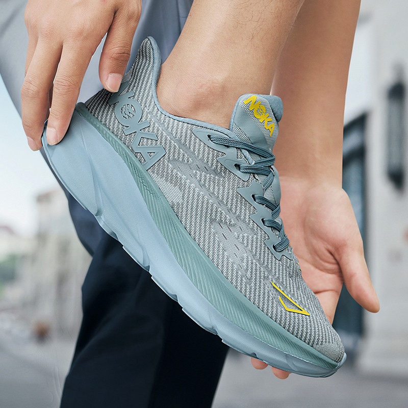 designer men's shoes: Fashionable, breathable, lightweight, running sports shoes, shock-absorbing, wear-resistant, casual, versatile sports shoes