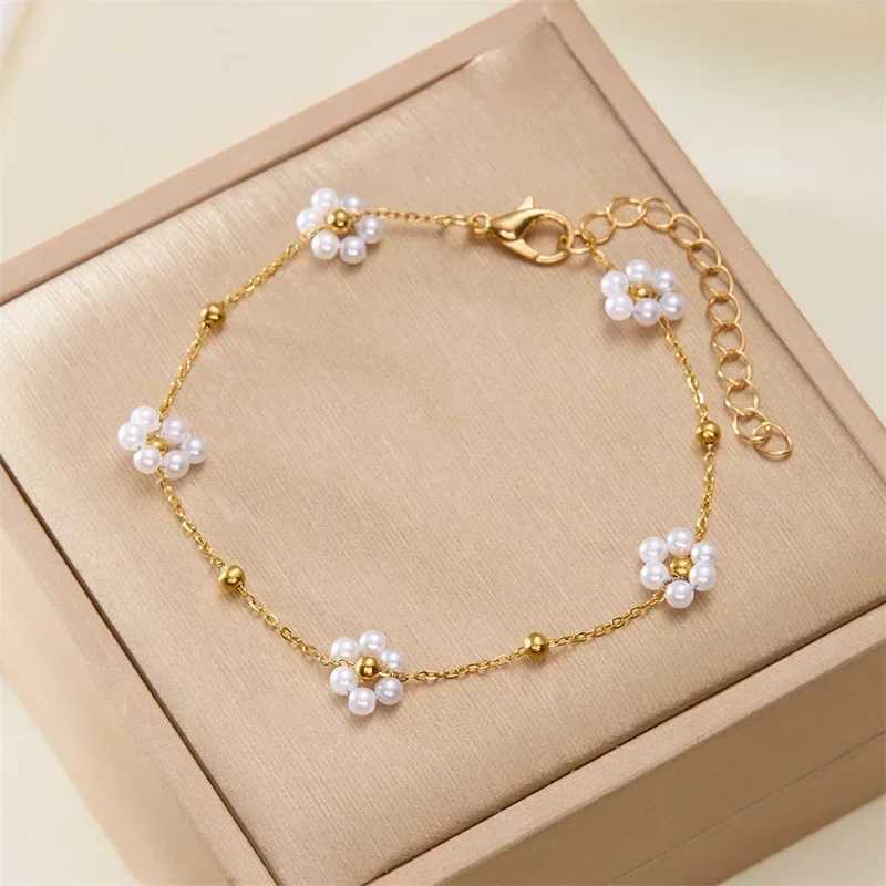 Sweet Cute Crystal Imitation Pearl Flower Bracelets for Women Fashion Gold Color Chain Charm Bracelet Necklace Jewelry XJ250604