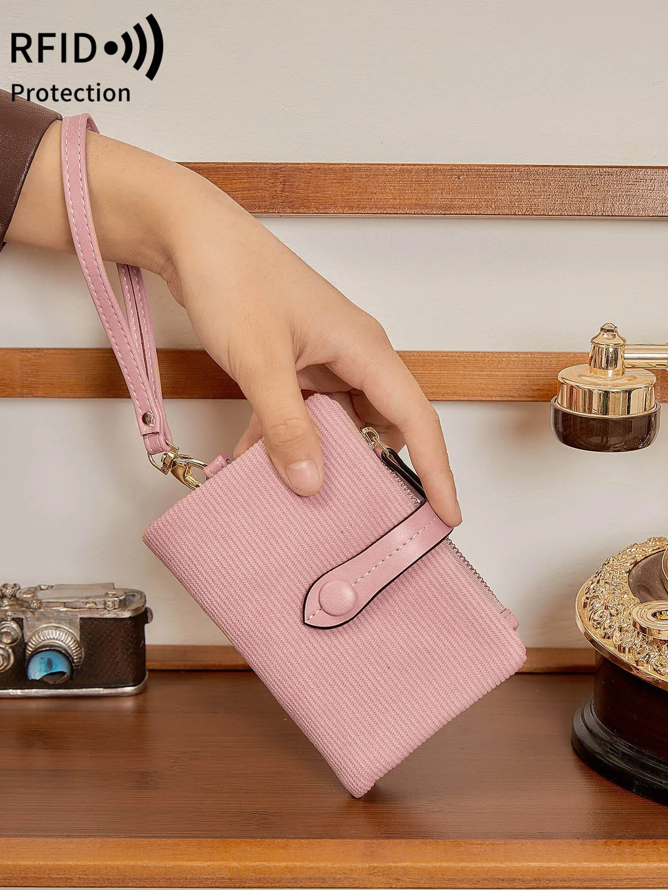 Solid Color Womens Trifold Wallet RFID Shielding Multifunctional Large Capacity Credit Card Bag with ID Window Short Coin Purse 250605