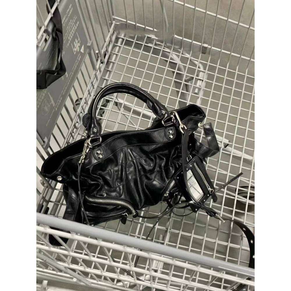 Trendy Brand Design Lazy Style Oil Wax Leather Motorcycle Handbag Large Capacity Commuter Tote Crossbody Bag for Women