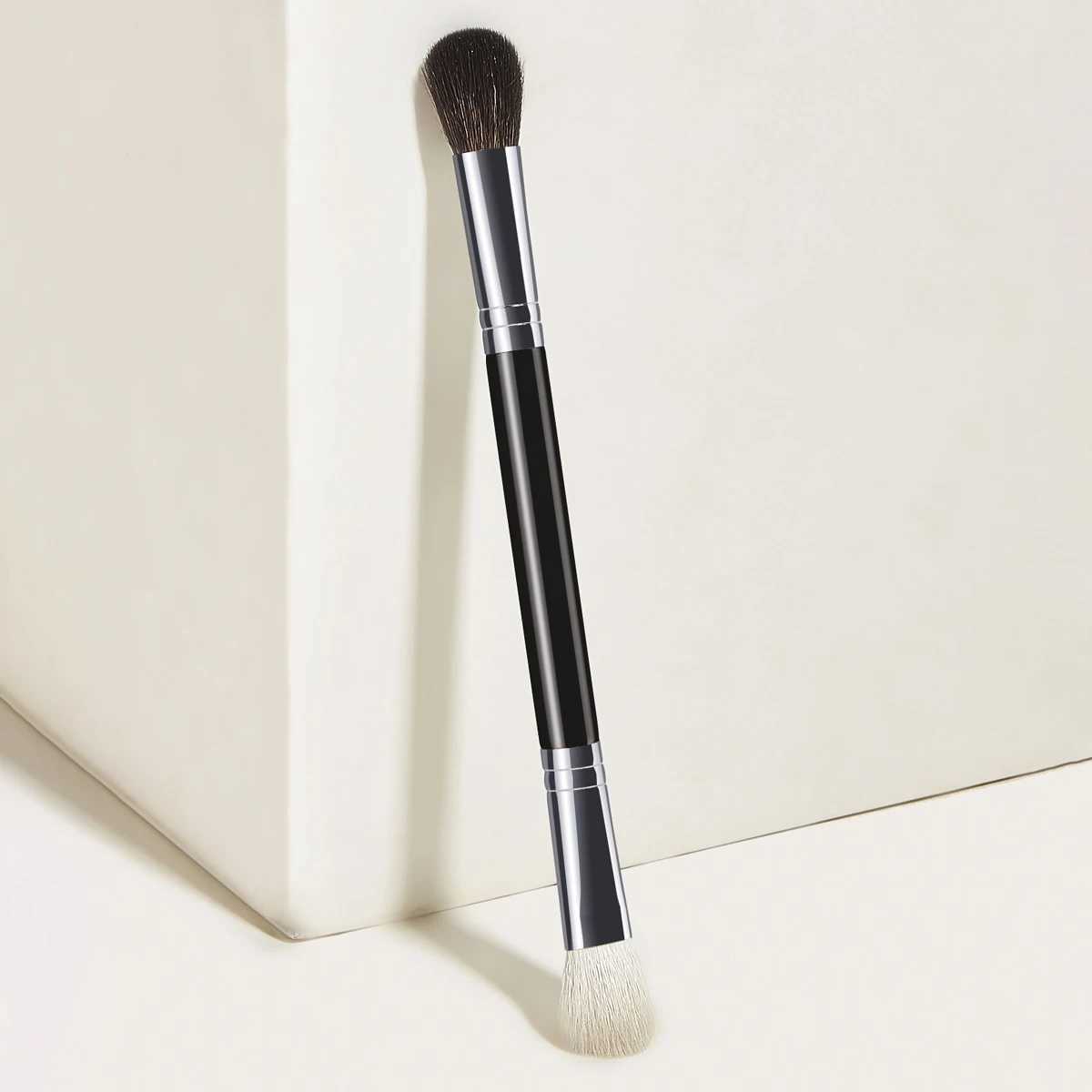 Customize Your Double Ended Eyeshadow Smudge Brush Wood Handle Fiber Bristle Personalized Blending Contouring Makeup Tool W250605