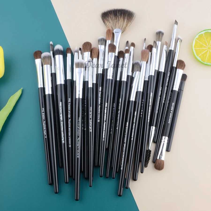 S series Pro Makeup brushes Powder fan foundation and highlighter Make up brush Big size black handle synthetic hair Well made W250605