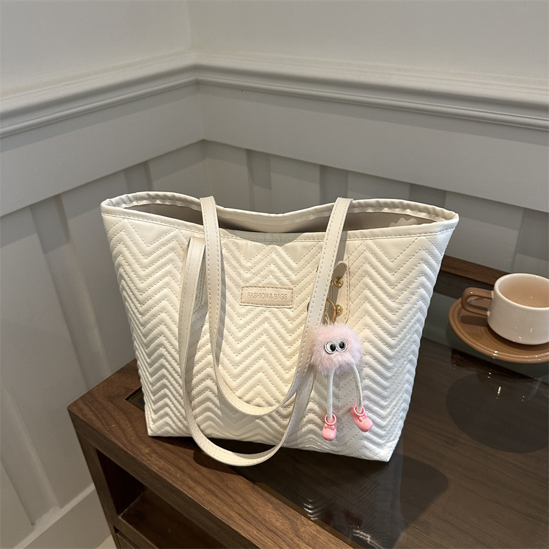 designer High-End Large Capacity Handbag Tote Bag for Women 2025 Spring New Commuter Bag Cross-Border Foreign Trade Dropshipping Shoulder Bag