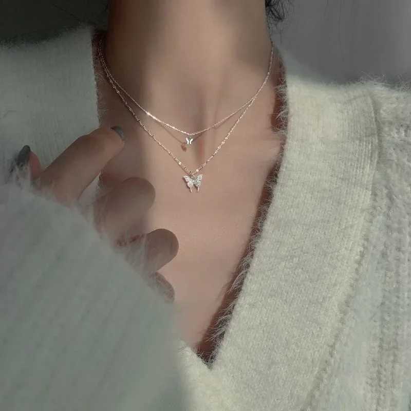 Women Shiny Butterfly Necklace Fashion Double Layer Pendant Cross Choker Neck Chain Light Luxury Clavicle Chain Party Jewelry XJ250604