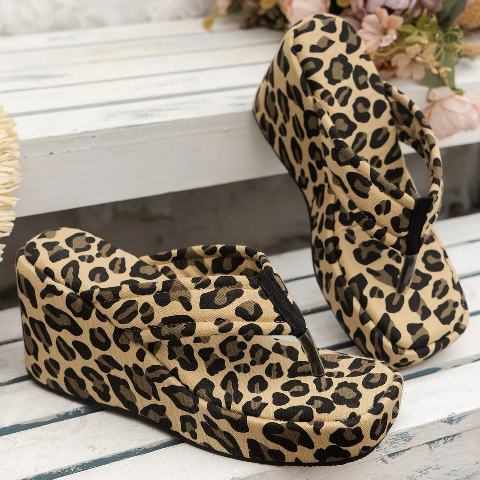 Casual Slippers Womens Shoes Denim Flip Flops Wedge Heel WomenS Summer Thick Soled High Heeled Platform 250605