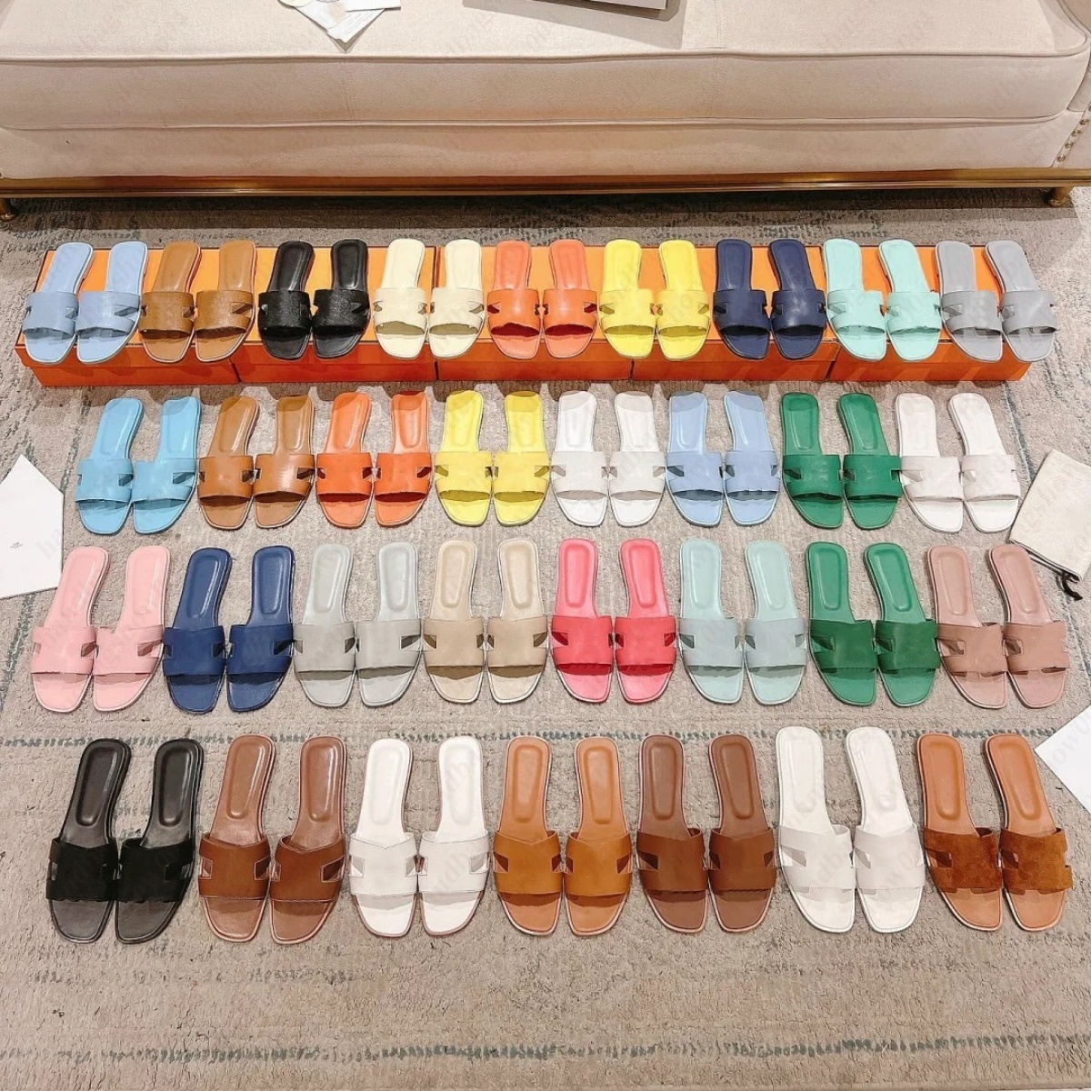 Oran sandals slides designer orang sandal Calfskin Leather Nior Gold Rose Prunoir Gold maroon White black summer beach Rubber Sole womens slipper