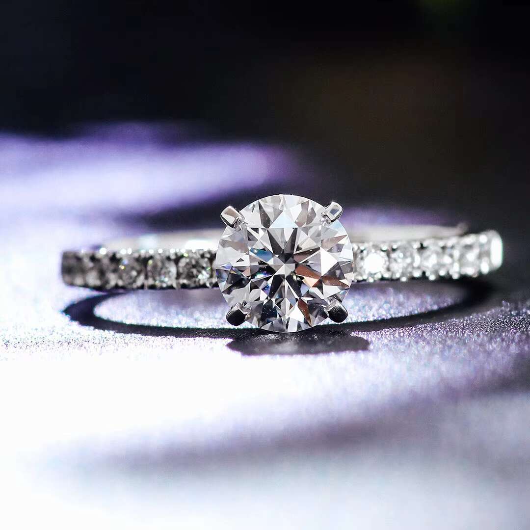 Provence Wedding Ring Woman 14k 1.5ct Round Cut D Color Moissanite Side Stone Engagement Moissanite Ring