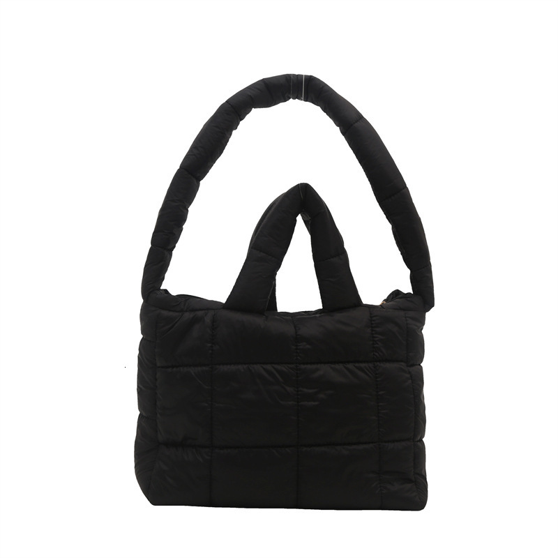 designer Fashion Simple Tote Bag Solid Color Casual Shoulder Handbag 2025 Summer New Women's Niche Shoulder Bag