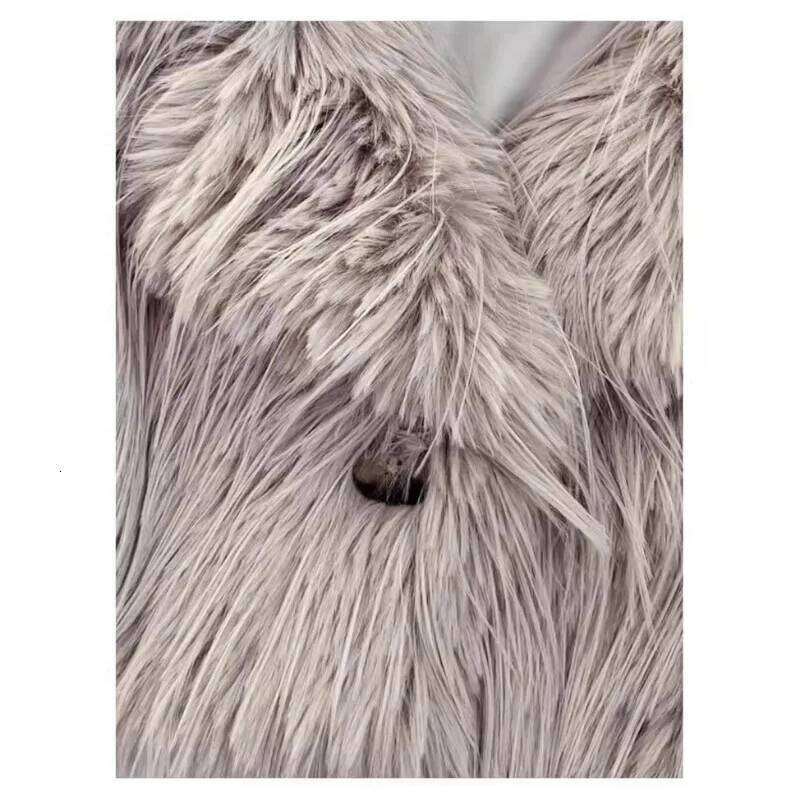 Women's Autumn Winter New Faux Ostrich Puffy Coat Lapel Girl Thick Warm Fur Streetwear Cropped Jacket