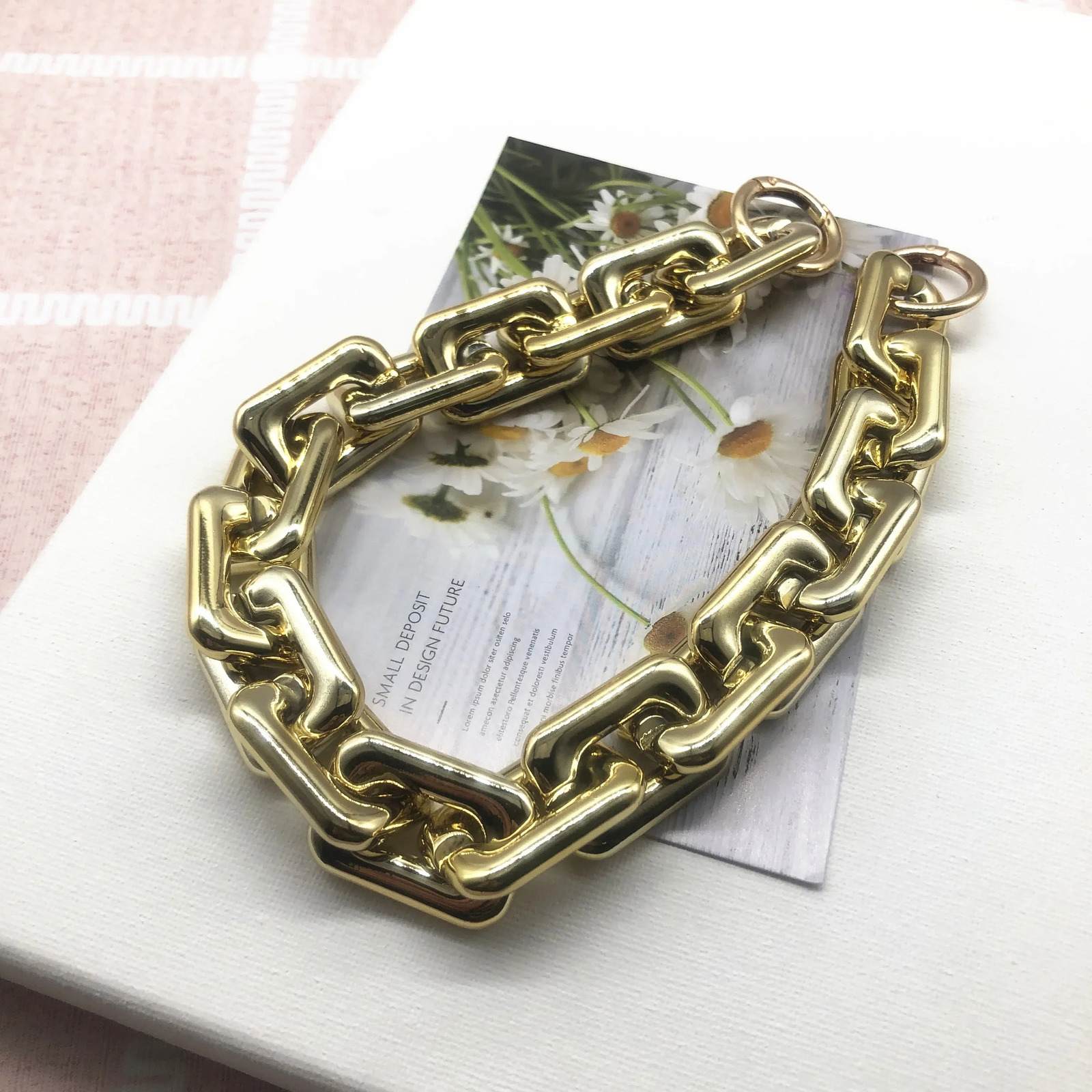 Fashion Thick Chains Colorful Big Strap Candy Acrylic Chain For Women Bags Big Handle Shoulder Crossbody Straps Bag Decoration 250528