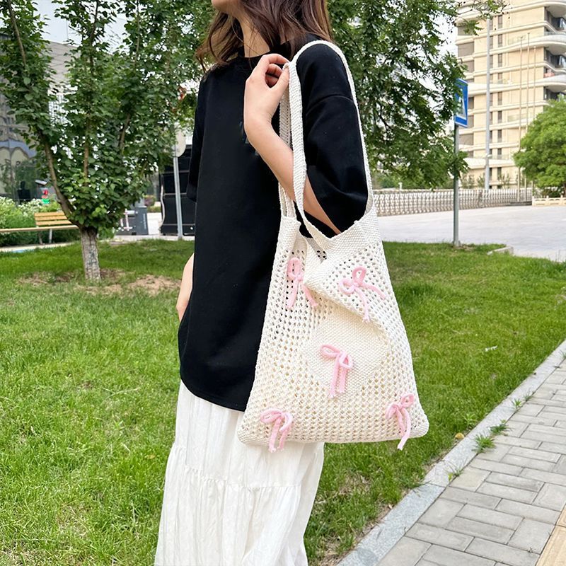 Top Brand High Quality New Style Style Trendy Women's Woven Bag 2025 New Textured Fresh Shoulder Crossbody Bag Fashion Women's Bag New Free 