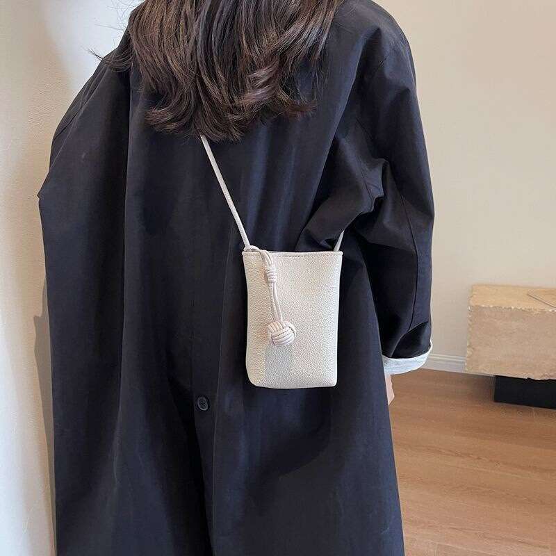 Summer Super Popular Crossbody Small for Women New Green Mini Walking Textured Niche Phone Bag