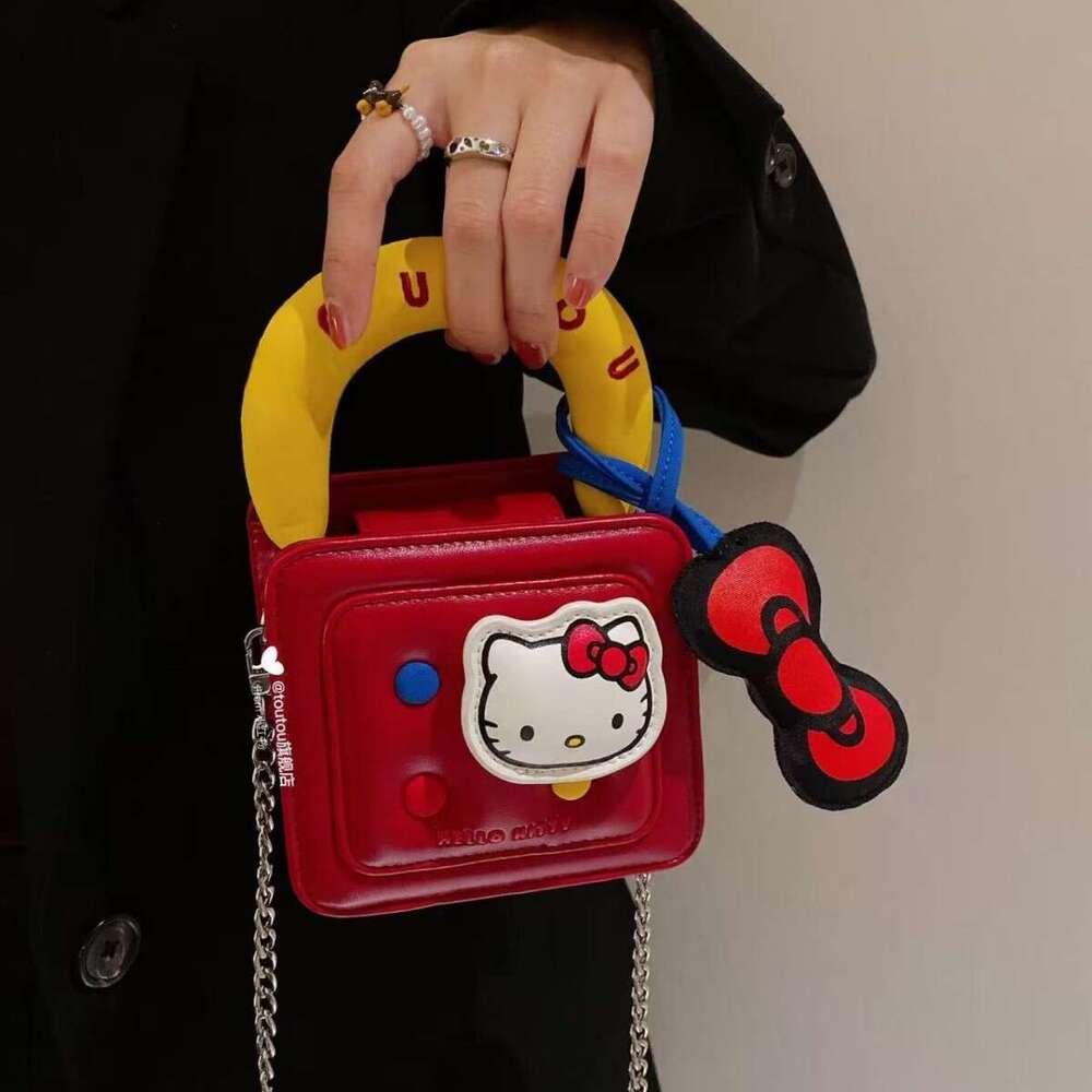 Trendy Ins Style Cartoon Red KT Crossbody Cute Girl Daily Commute Mini Chain Shoulder Bag Adorable