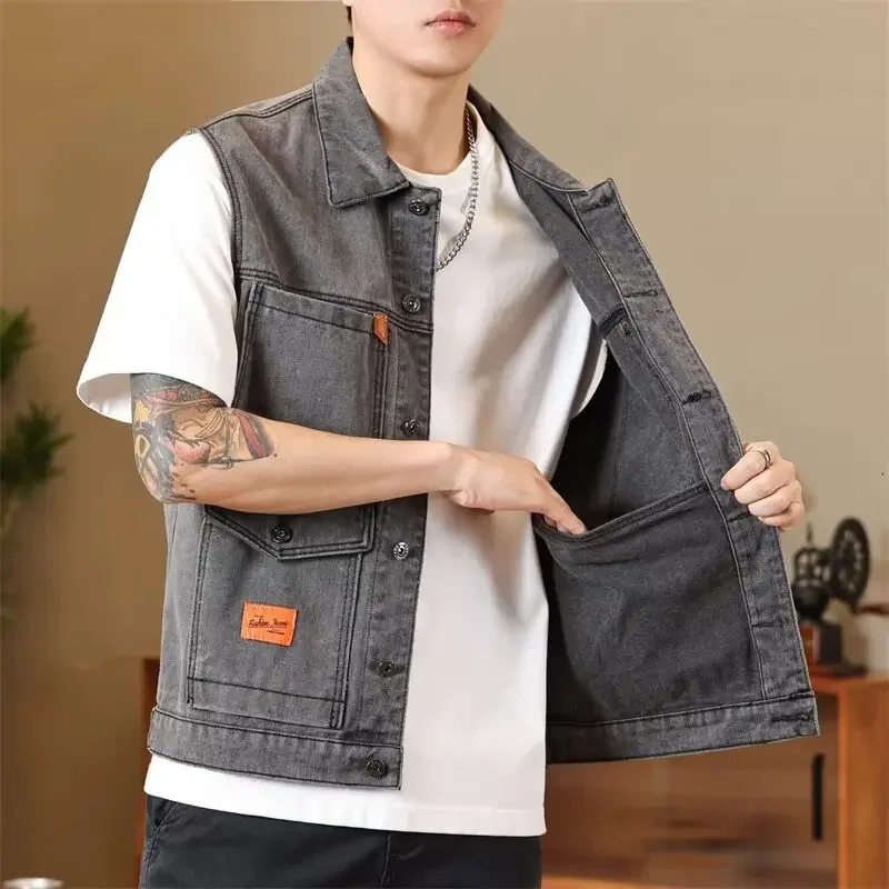 2023 Mens GreyVintagedenimJacket SimpleTrendy LooseFit Versatile Workwear Denim Vest Motorcycle Rider Clothing 250605Z