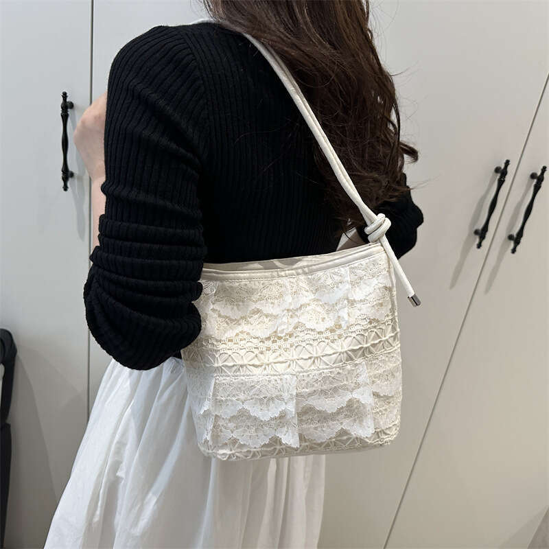 High-End Large Capacity Tote for Women 2025 New Fashion Cute Lace Underarm Commuter Versatile Shoulder Bag