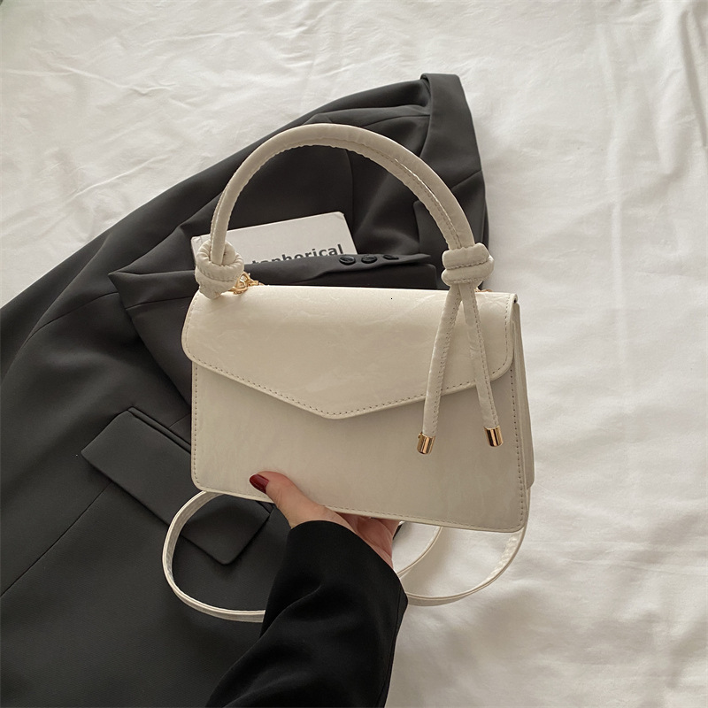 designer Minimalist Retro Small Square Bag for Women 2025 New Spring Fashion Casual Handbag Trendy Shoulder Crossbody Bag