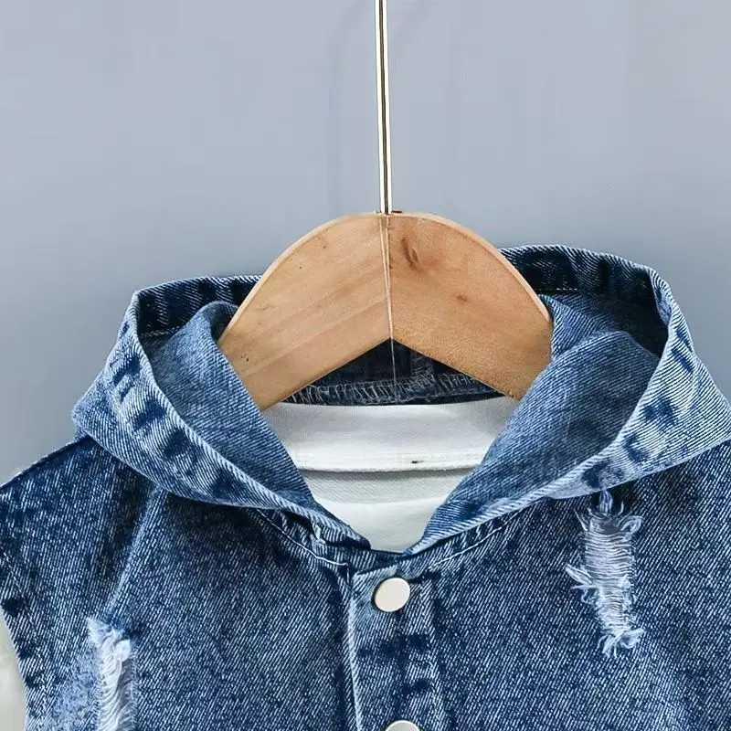Baby Boys Clothes Spring Autumn Fashion Ripped Denim Suit Letter Denim Jacket Hooded Vest + Bottoming Shirt + Pants 3-Piece set R250605
