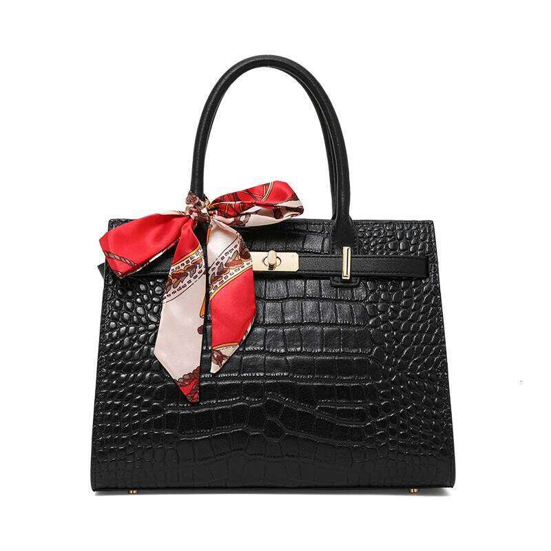 Women's Bags Designer New Model Handbag - Luxurious, Elegant, Practical, Large Capacity And Portable For Commuting