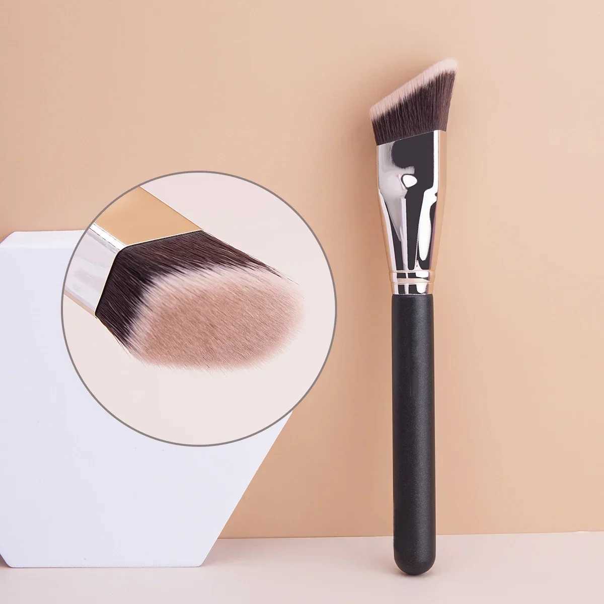 Professional Liquid Foundation Makeup Brushes Concealer Cover Face Base Liquid Cream Cosmetics Contour Brush Soft Beauty Tools W250605