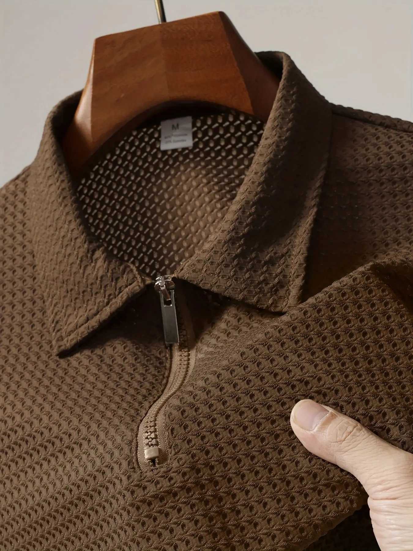 Mens POLO Shirt Summer Breathable Casual And Fashionable Zipper Lapel Solid Color Perforated Nylon Short Sleeve XJ250605