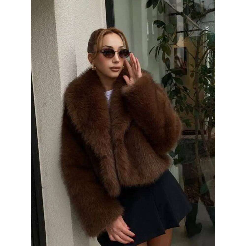 Heart Shaped Short Fur Coat Coffee Deep V Lapel Fashion Elegant Furry Overcoat Top Women's Warm Plush Outwear Streetwear