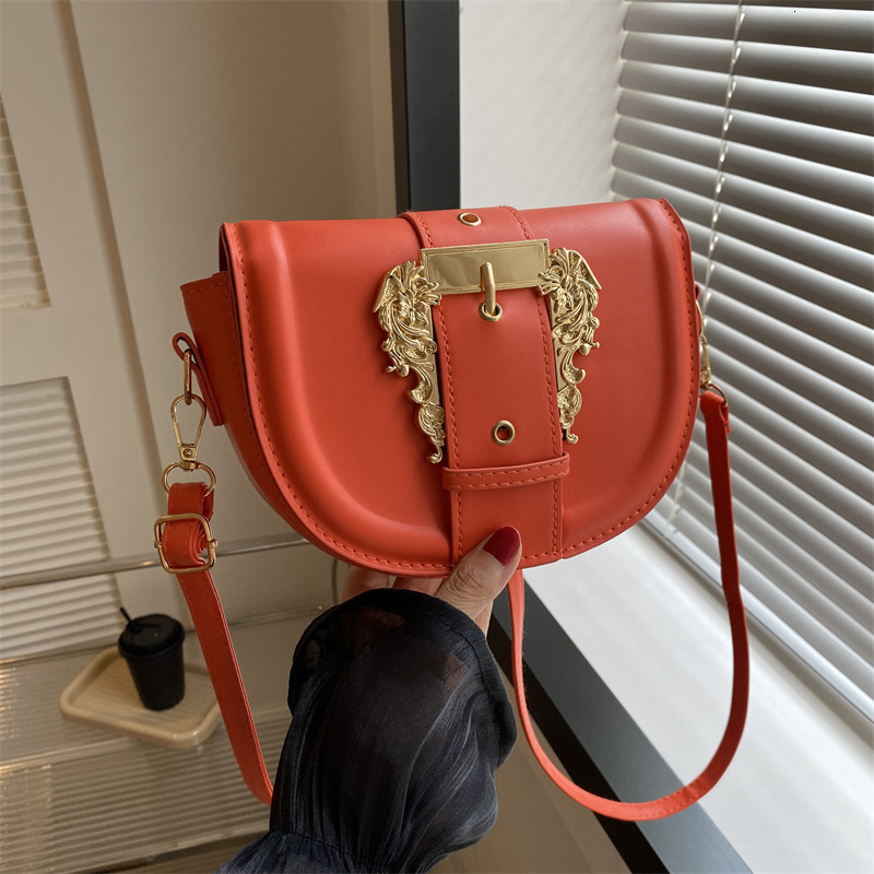 designer 2025 Spring Summer New Fashion Belt Single Shoulder Crossbody Saddle Small Square Bag Women's Bag Supports Wholesale and Mixed Orders