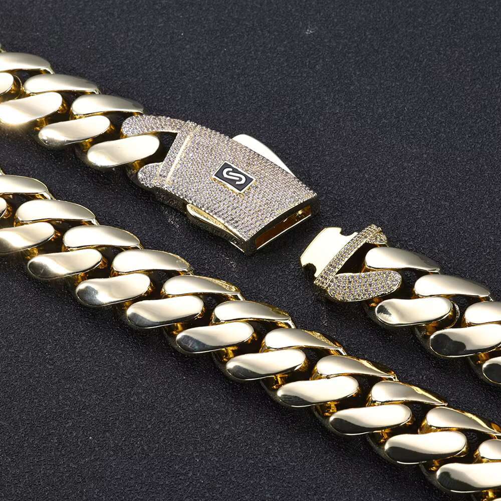 Iced Out Diamond Clasp 14K Gold Plated Solid Thick Miami Cuban Link Bracelet Fashion Hip Hop Jewelry for Men and Women