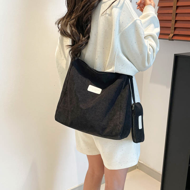 designer 2025 Casual Texture Simple Fashion Trend Large Capacity Summer New Stylish Women's Shoulder Crossbody Tote Bag