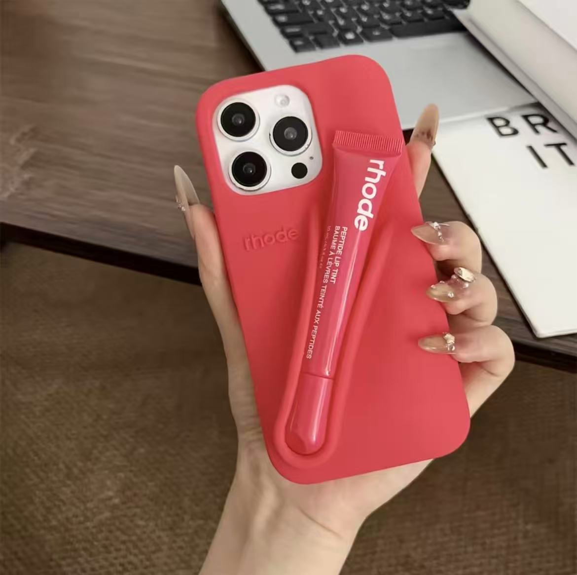 Original Rhode Phone Case for iPhone 15 16 Pro 15 16 Pro Max Lipstick Soft Silicone Bumper Lip Gloss Holder Makeup Cover Rhode