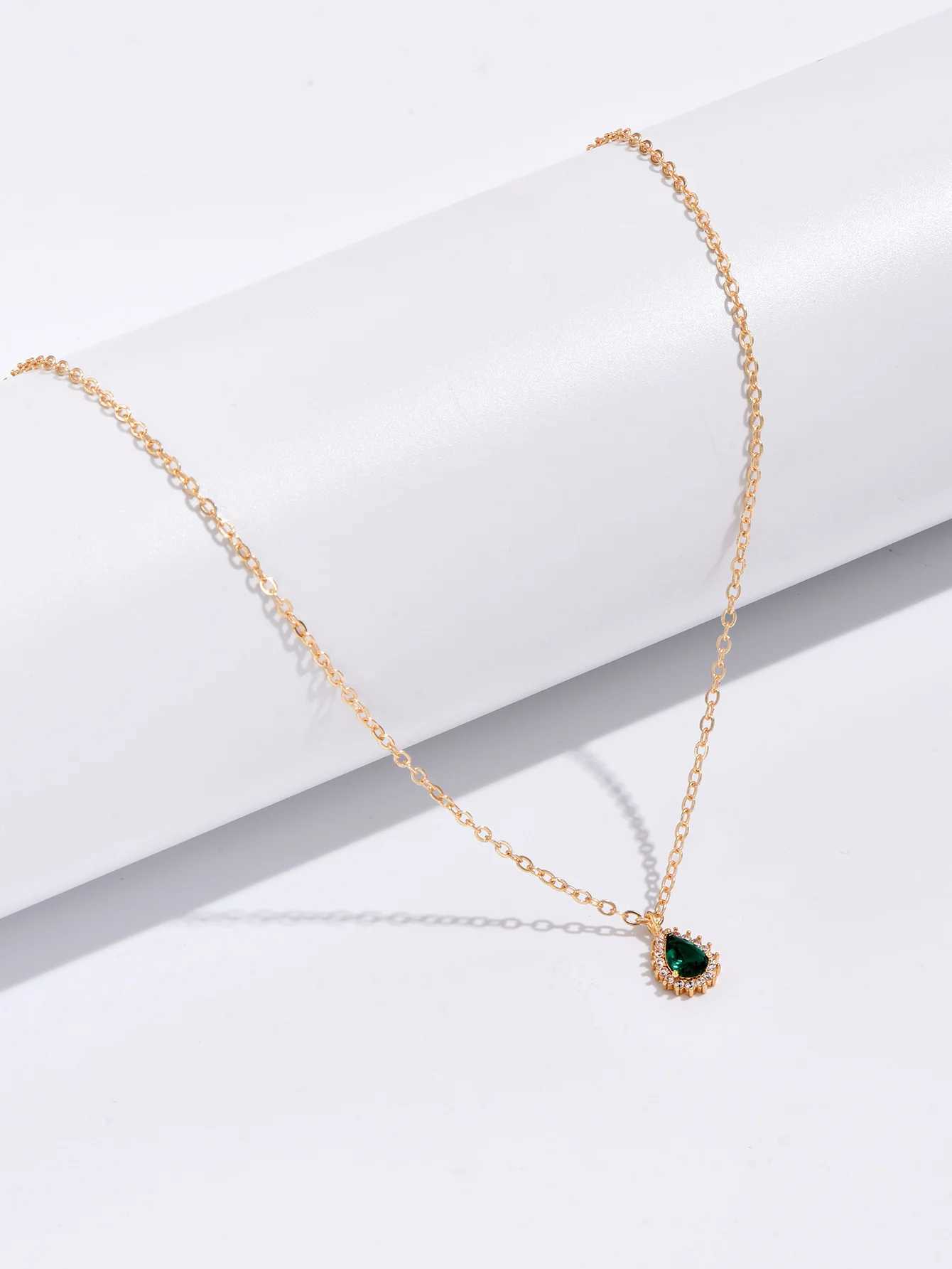 Trendy New Zircon Inlaid Water Drop Pendant Chain Necklaces for Women Fashion Exquisite Party Wedding Necklace XJ250604