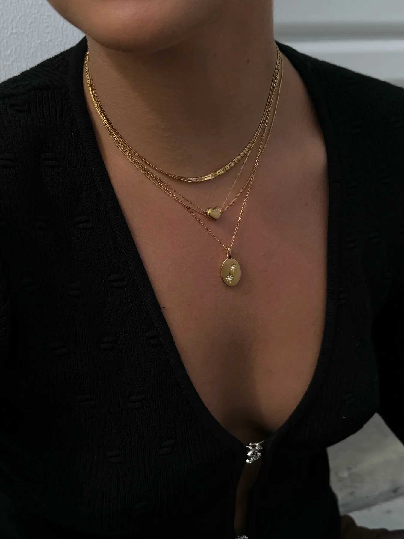 Uworld Temperament Heart Pendant Chain Necklace for Women Stainless Steel Stylish Choker 18 K Jewelry Waterproof Party Gift XJ250604