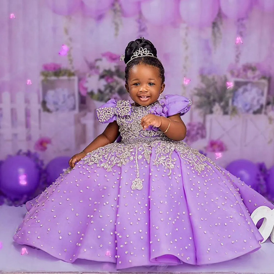 2025 Purple Luxury Flower Girl Dresses Short Sleeves Rehinestones Ball Gown Princess Flowergirl Gowns Satin Little Kids Birthday Party Gowns